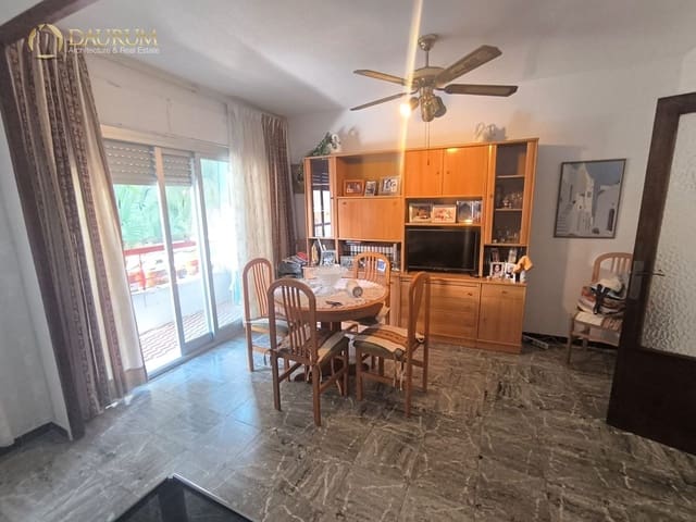 3 slaapkamer Flat te koop in Alicante stad - € 185.000 (Ref: 10118371)