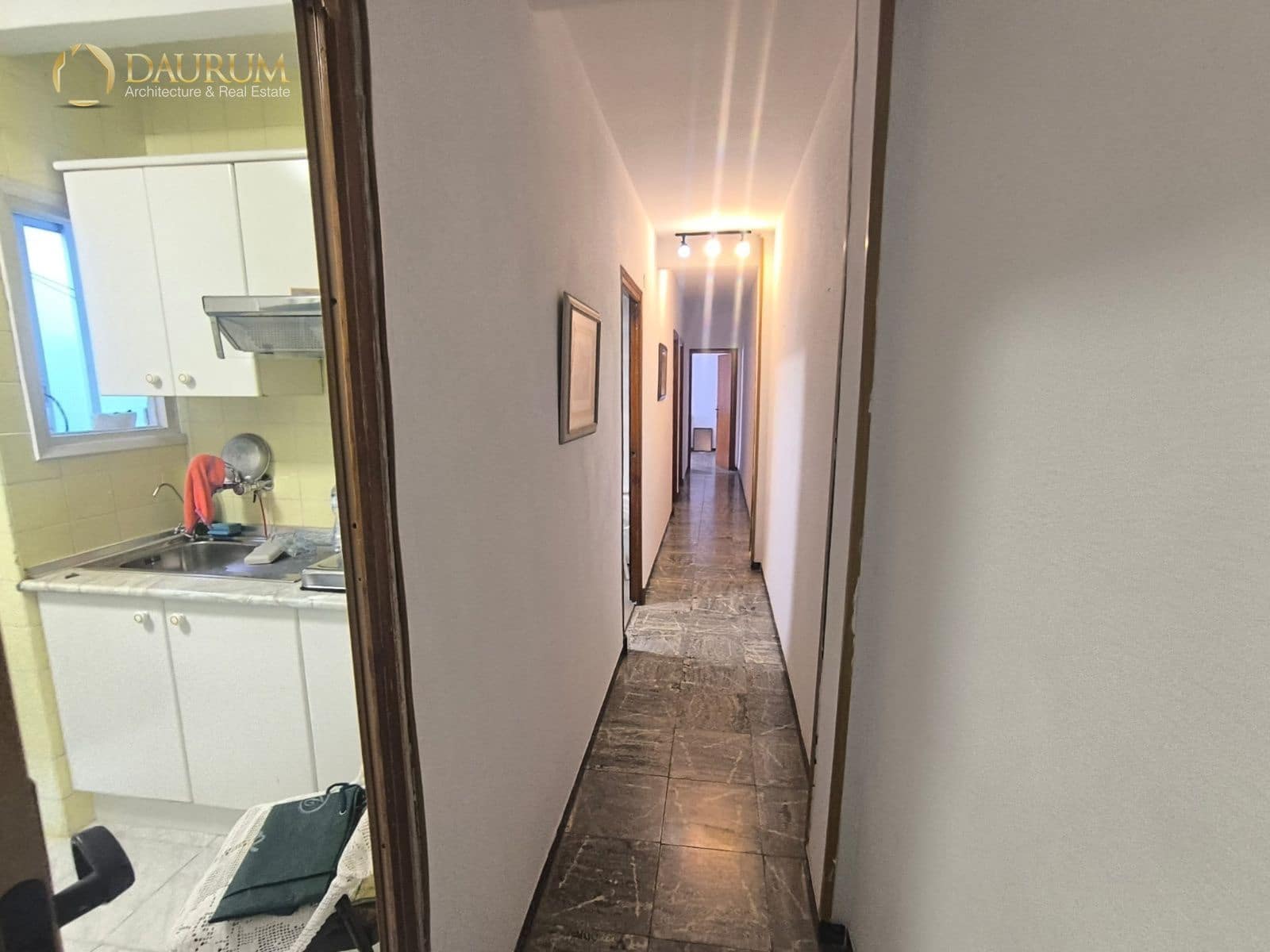 3 slaapkamer Flat te koop in Alicante stad - € 185.000 (Ref: 10118371)