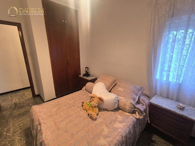 3 slaapkamer Flat te koop in Alicante stad - € 185.000 (Ref: 10118371)