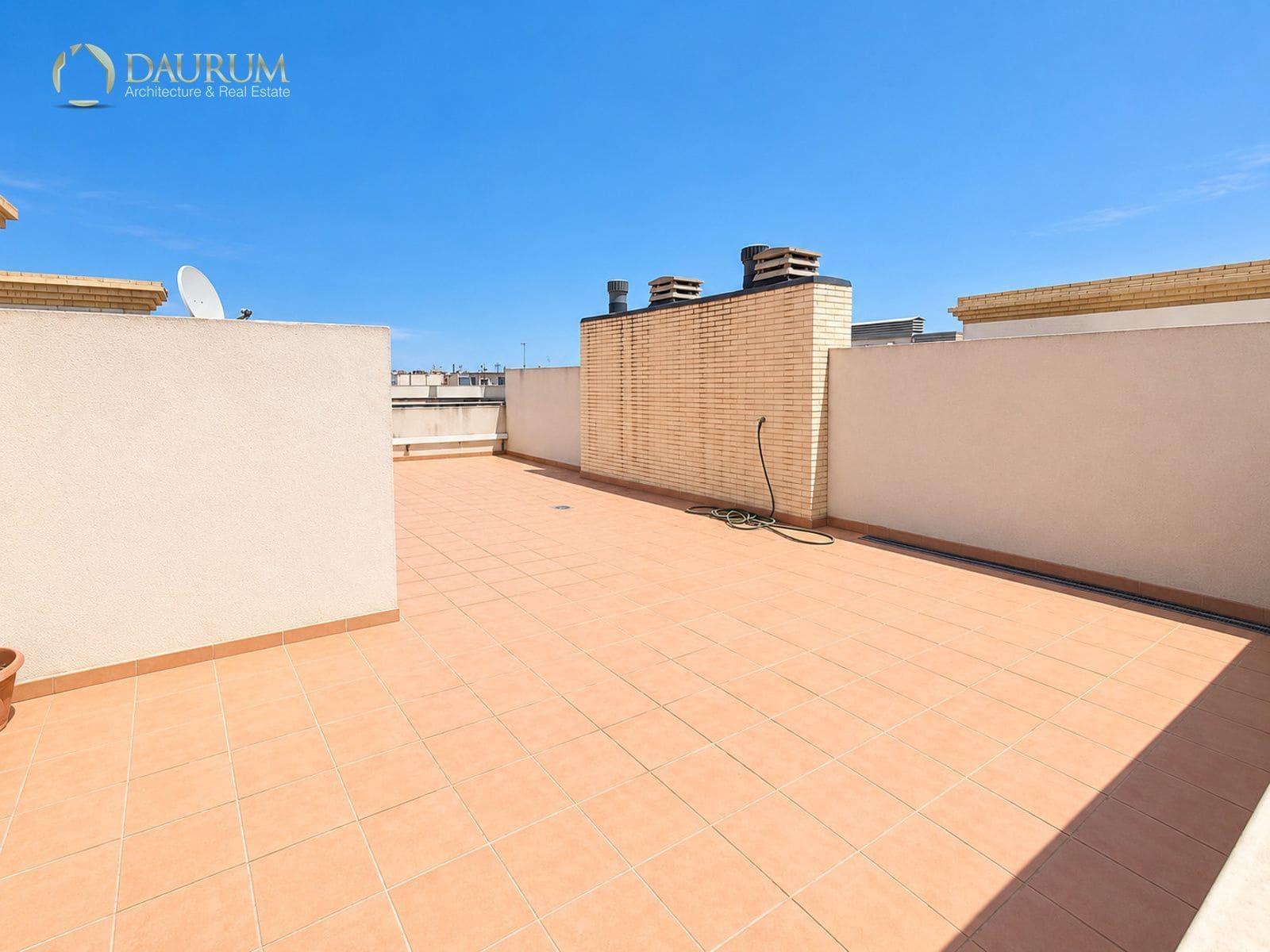 2 quarto Penthouse para venda em Alicante cidade com piscina garagem - 420 000 € (Ref: 10118495)