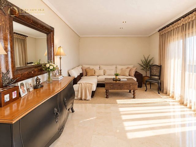 2 chambre Penthouse à vendre à Alicante ville avec piscine garage - 420 000 € (Ref: 10118495)