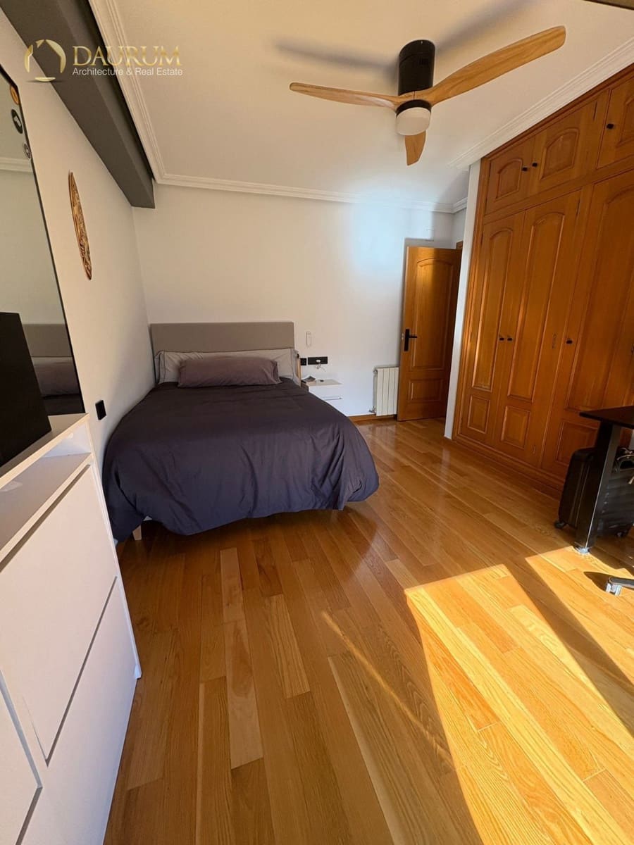 7 Zimmer Villa zu verkaufen in San Vicente / Sant Vicent del Raspeig mit Pool Garage - 890.000 € (Ref: 10127392)
