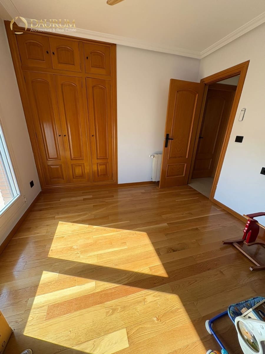 7 Zimmer Villa zu verkaufen in San Vicente / Sant Vicent del Raspeig mit Pool Garage - 890.000 € (Ref: 10127392)