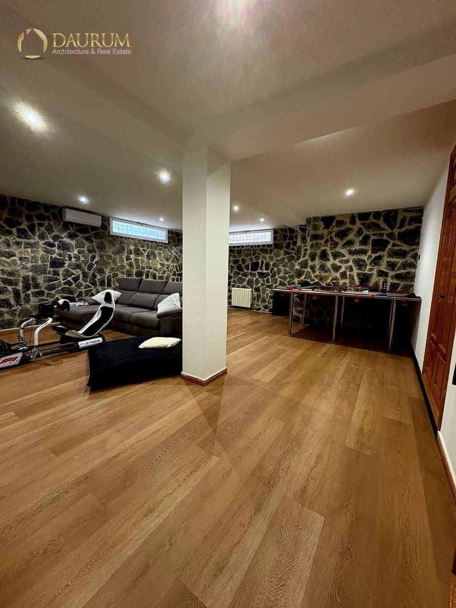 7 Zimmer Villa zu verkaufen in San Vicente / Sant Vicent del Raspeig mit Pool Garage - 890.000 € (Ref: 10127392)