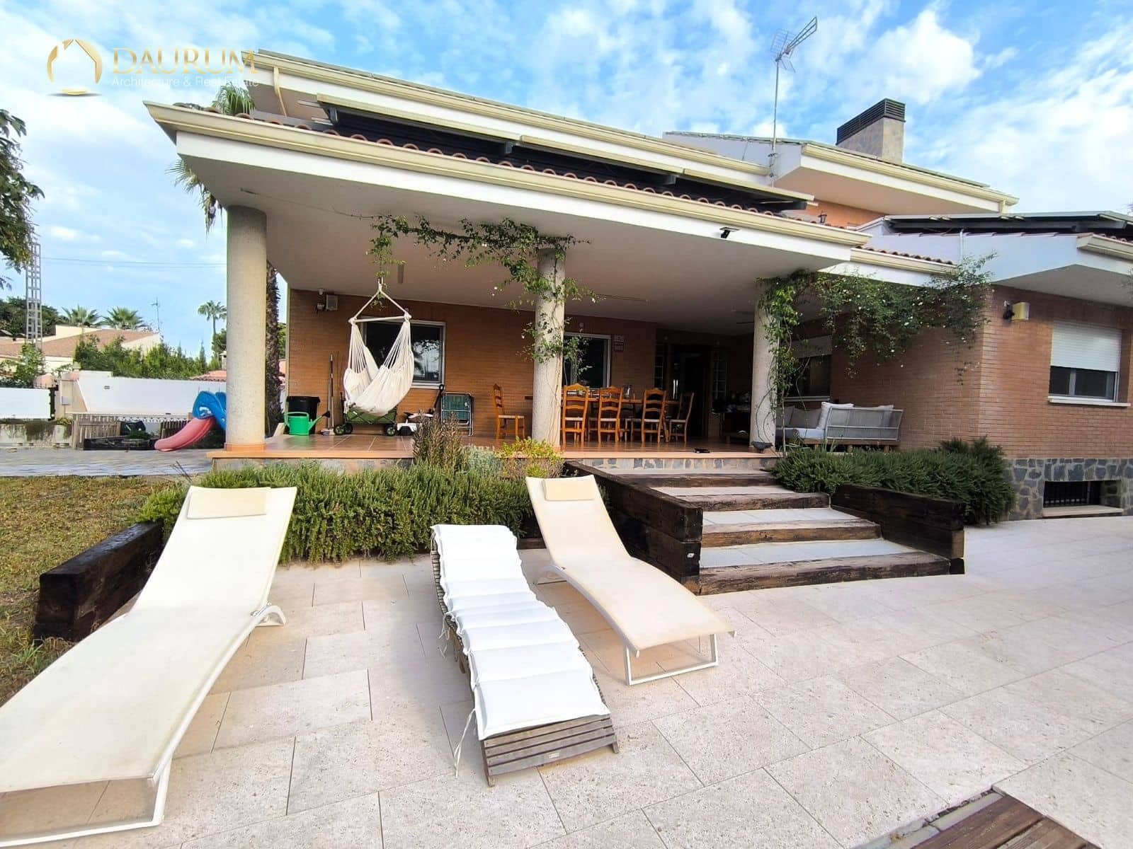 7 Zimmer Villa zu verkaufen in San Vicente / Sant Vicent del Raspeig mit Pool Garage - 890.000 € (Ref: 10127392)