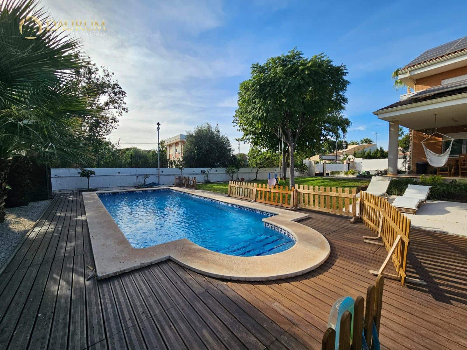 7 Zimmer Villa zu verkaufen in San Vicente / Sant Vicent del Raspeig mit Pool Garage - 890.000 € (Ref: 10127392)
