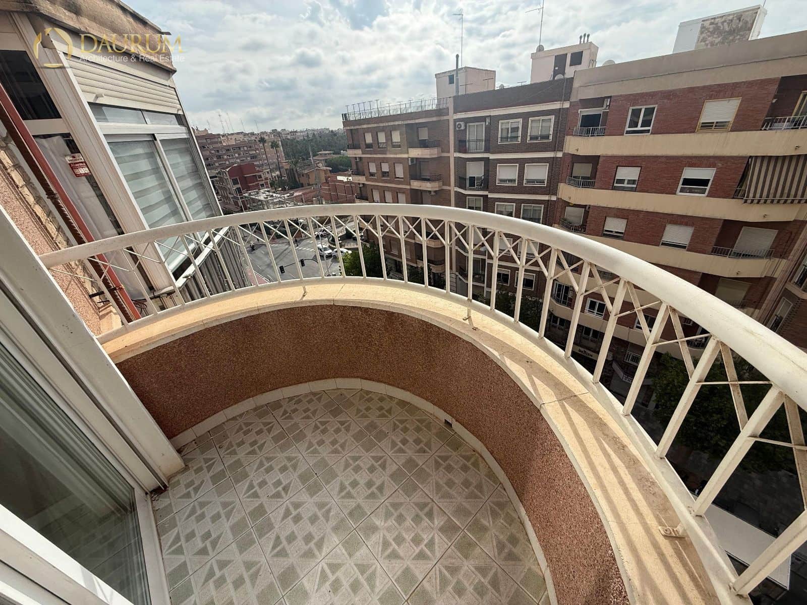 3 soveværelse Lejlighed til salg i Elche / Elx med garage - € 225.000 (Ref: 10135254)