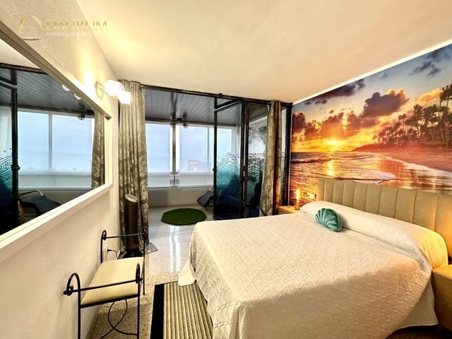 3 quarto Apartamento para venda em Alicante cidade com piscina - 293 000 € (Ref: 10136377)