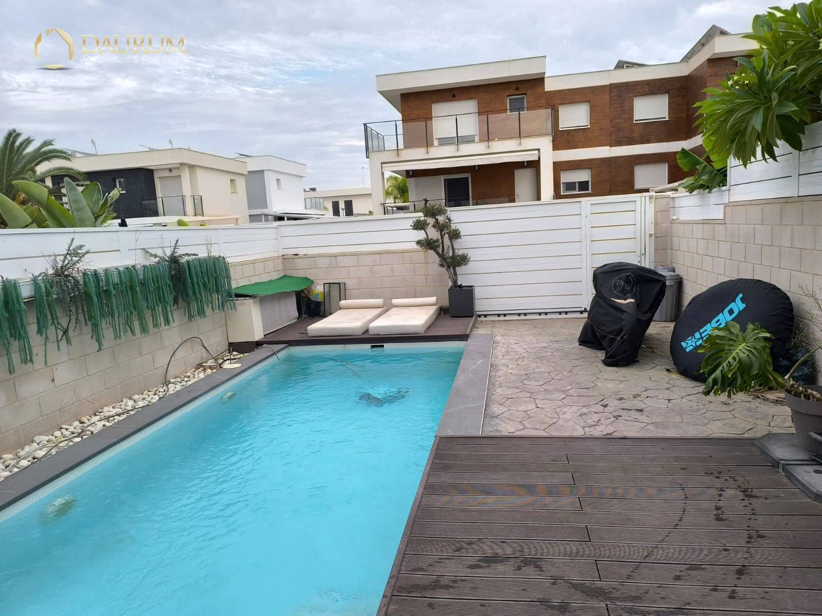 3 Zimmer Villa zu verkaufen in Gran Alacant mit Pool Garage - 420.000 € (Ref: 10136493)