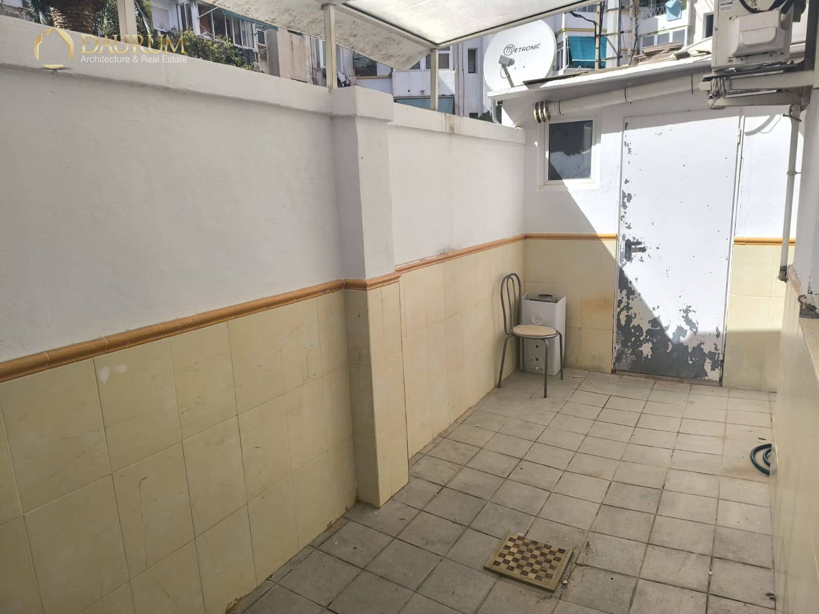2 soveværelse Lejlighed til salg i Alicante by - € 125.000 (Ref: 10145370)