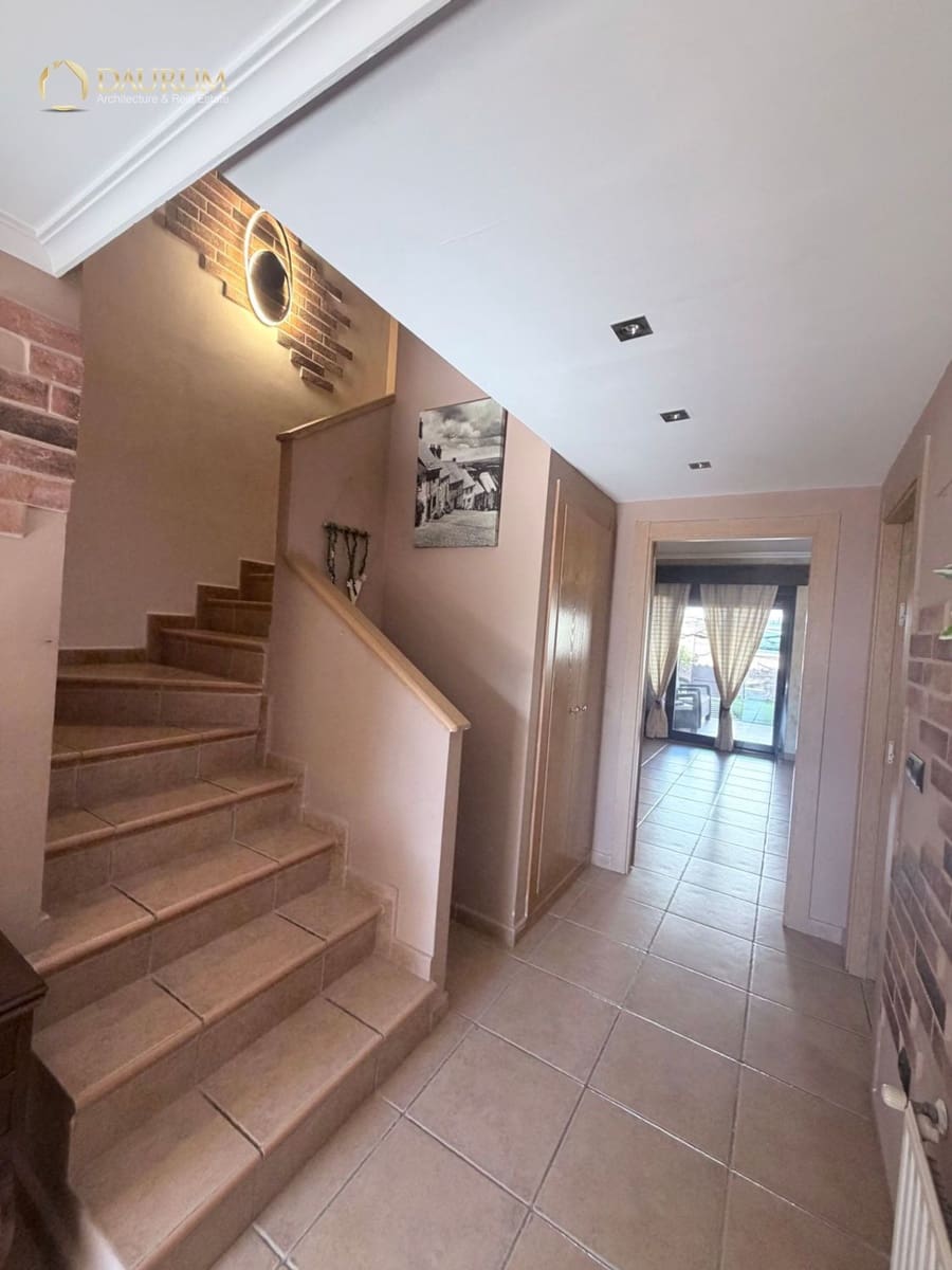 4 bedroom Villa for sale in Muchamiel / Mutxamel with pool garage - € 540,000 (Ref: 10157083)