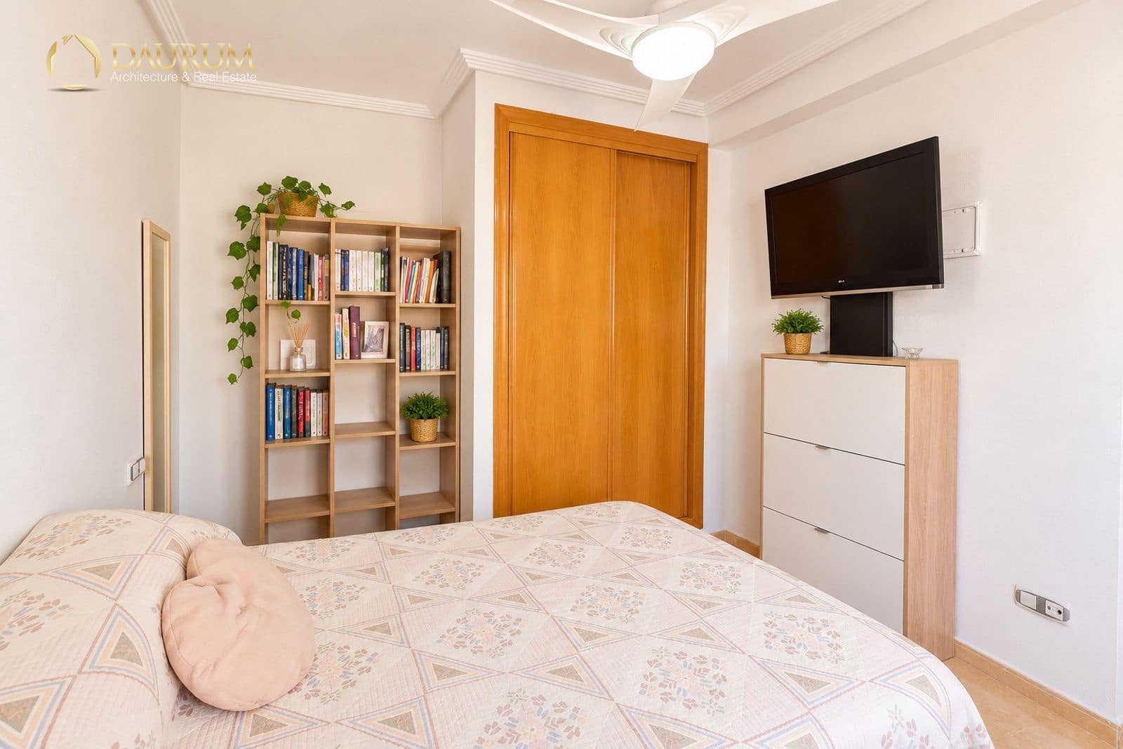 4 soveværelse Byhus til salg i Muchamiel / Mutxamel med swimmingpool garage - € 325.000 (Ref: 10165399)