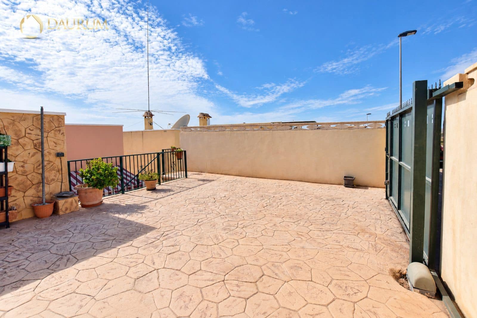 4 soveværelse Byhus til salg i Muchamiel / Mutxamel med swimmingpool garage - € 325.000 (Ref: 10165399)