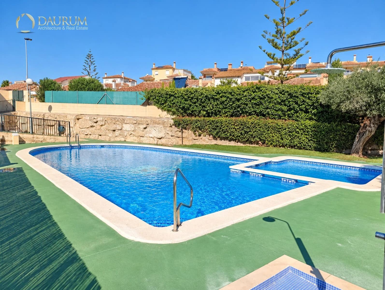 4 bedroom Townhouse for sale in Muchamiel / Mutxamel with pool garage - € 325,000 (Ref: 10165399)