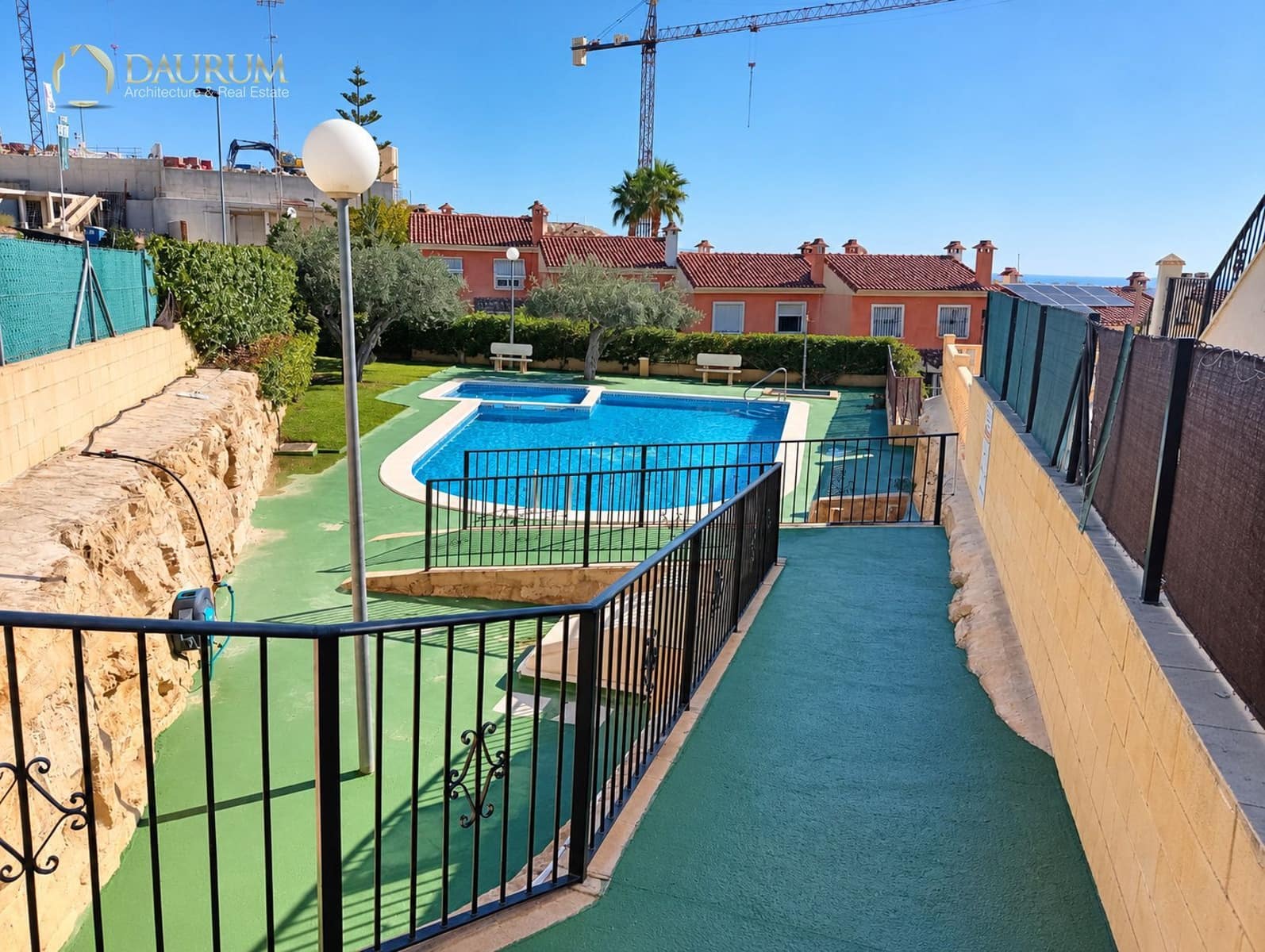 4 bedroom Townhouse for sale in Muchamiel / Mutxamel with pool garage - € 325,000 (Ref: 10165399)