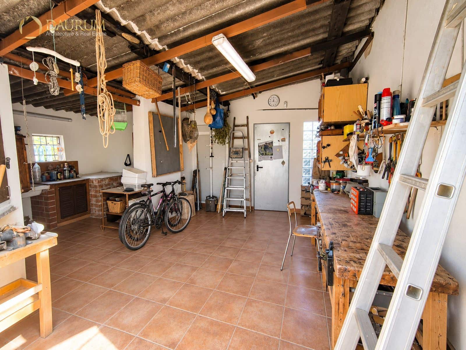 3 bedroom Villa for sale in Elche / Elx with pool garage - € 230,000 (Ref: 10165956)