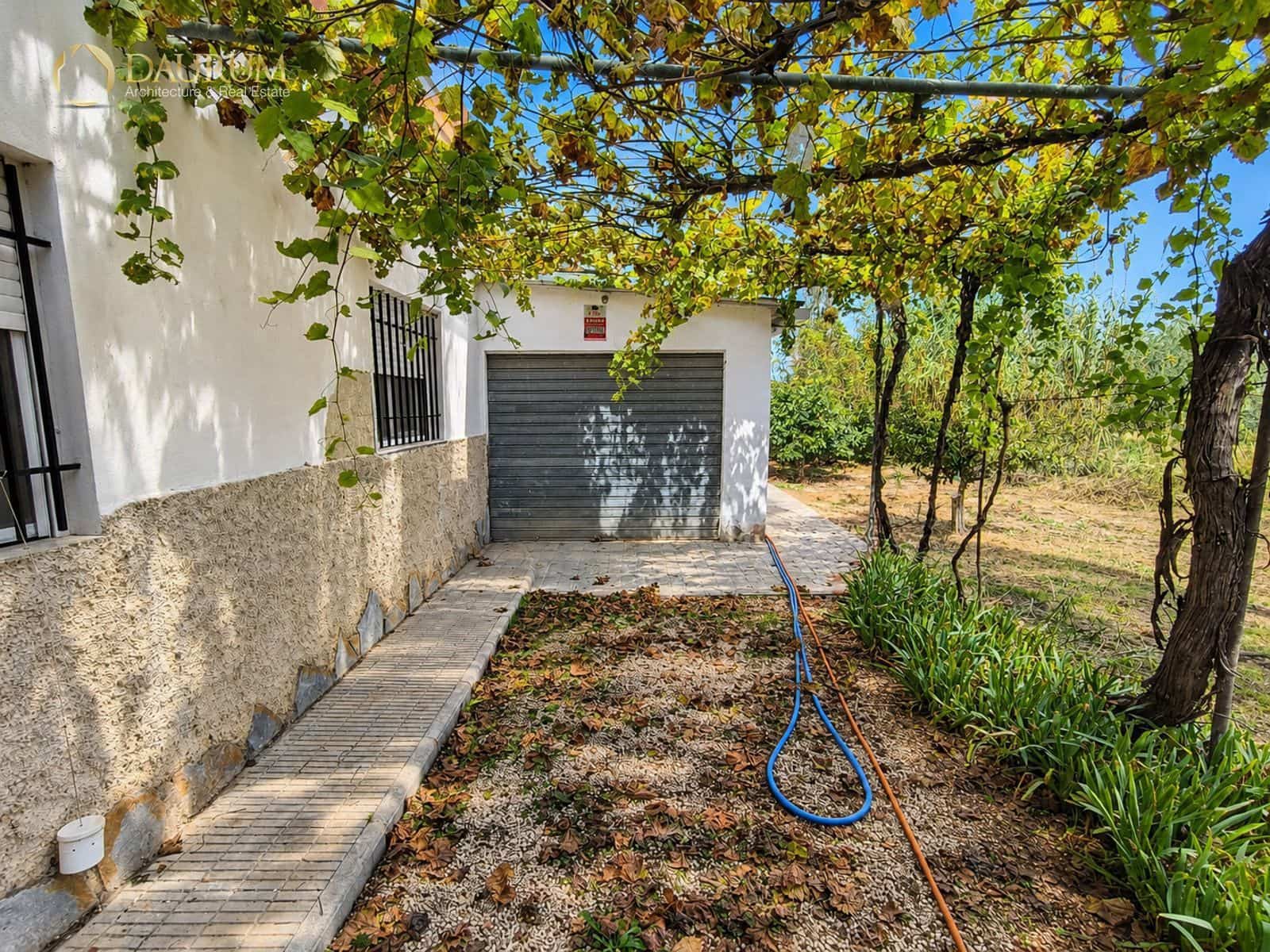 3 bedroom Villa for sale in Elche / Elx with pool garage - € 230,000 (Ref: 10165956)