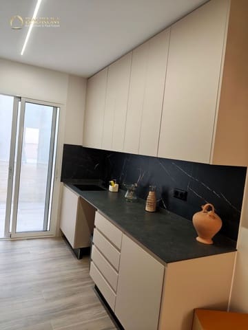 3 Zimmer Villa zu verkaufen in Centro, Elche / Elx - 339.000 € (Ref: 10167896)