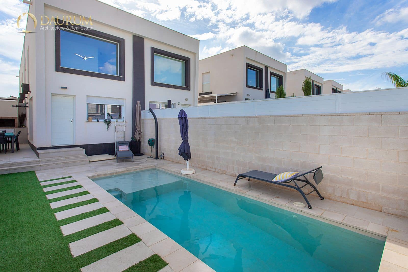 2 soverom Villa til salgs i Gran Alacant med svømmebasseng garasje - € 420 000 (Ref: 10167943)