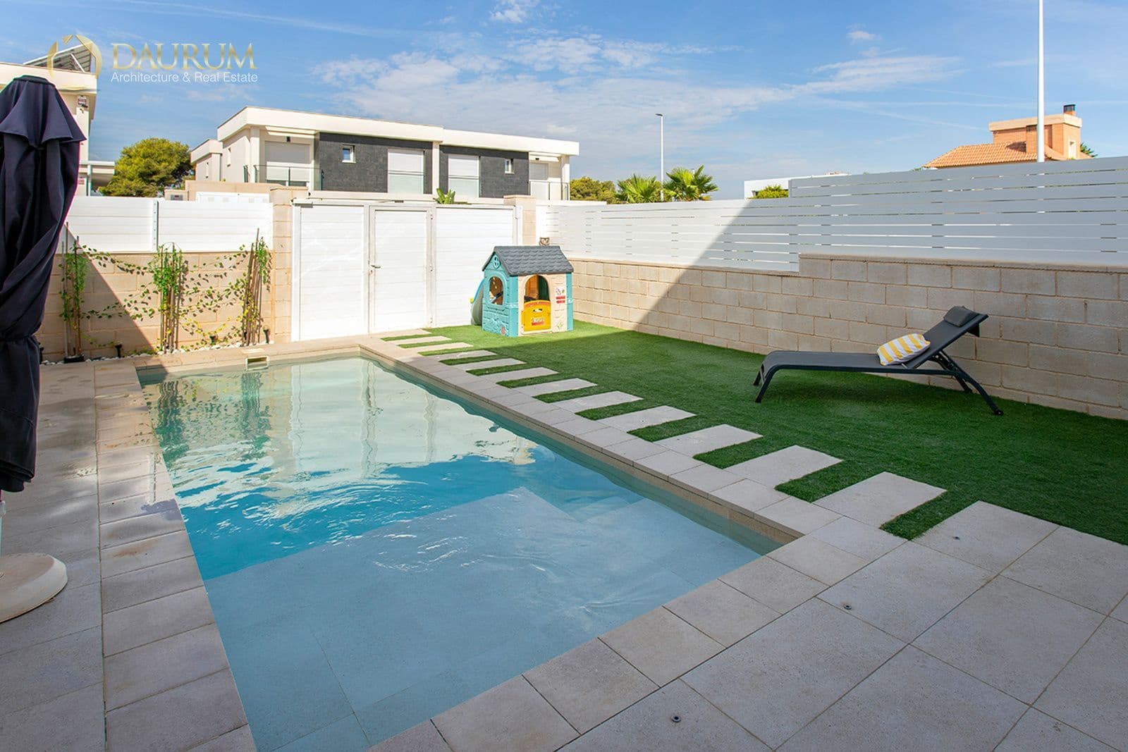 2 soverom Villa til salgs i Gran Alacant med svømmebasseng garasje - € 420 000 (Ref: 10167943)