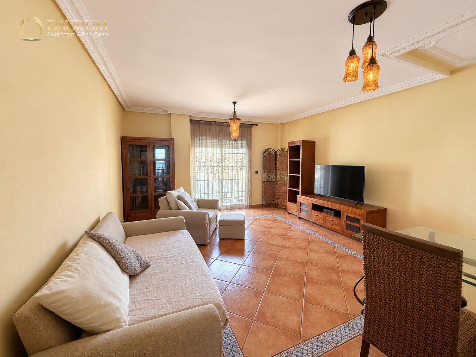4 soverom Villa til salgs i Alicante by med garasje - € 300 000 (Ref: 10168017)