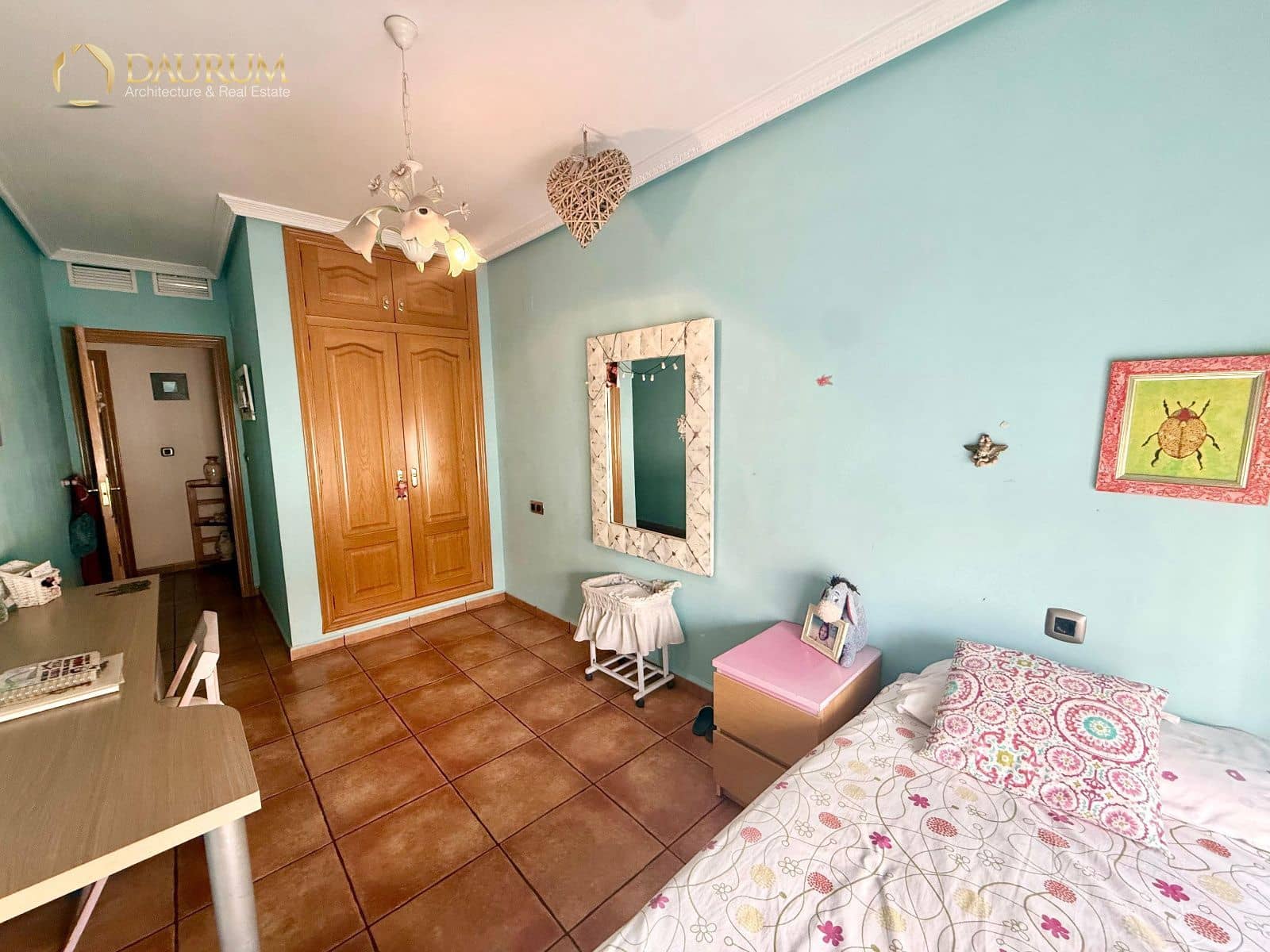 4 soverom Villa til salgs i Alicante by med garasje - € 300 000 (Ref: 10168017)