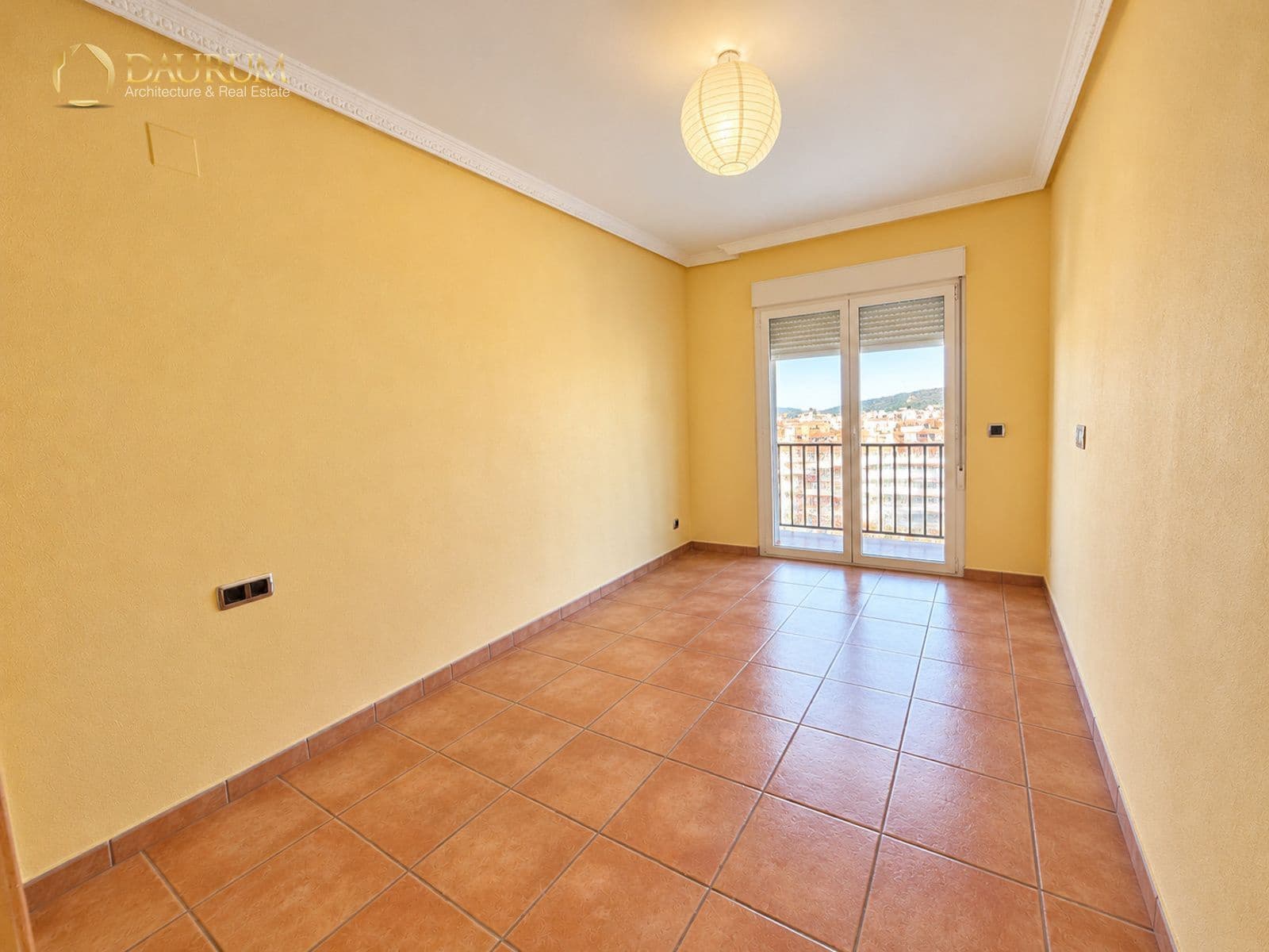 4 soverom Villa til salgs i Alicante by med garasje - € 300 000 (Ref: 10168017)