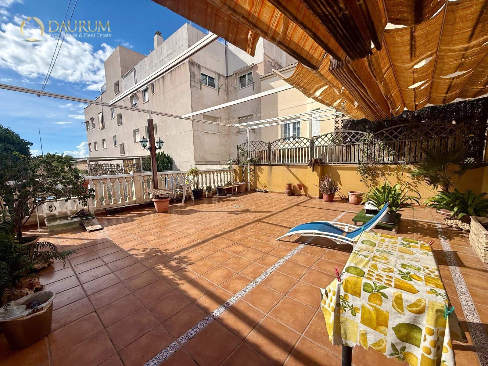 4 soverom Villa til salgs i Alicante by med garasje - € 300 000 (Ref: 10168017)