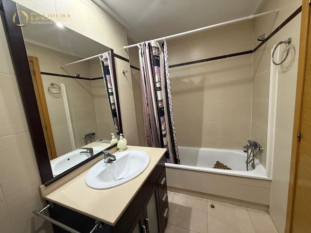 1 soveværelse Lejlighed til salg i Alicante by med swimmingpool garage - € 165.000 (Ref: 10170370)