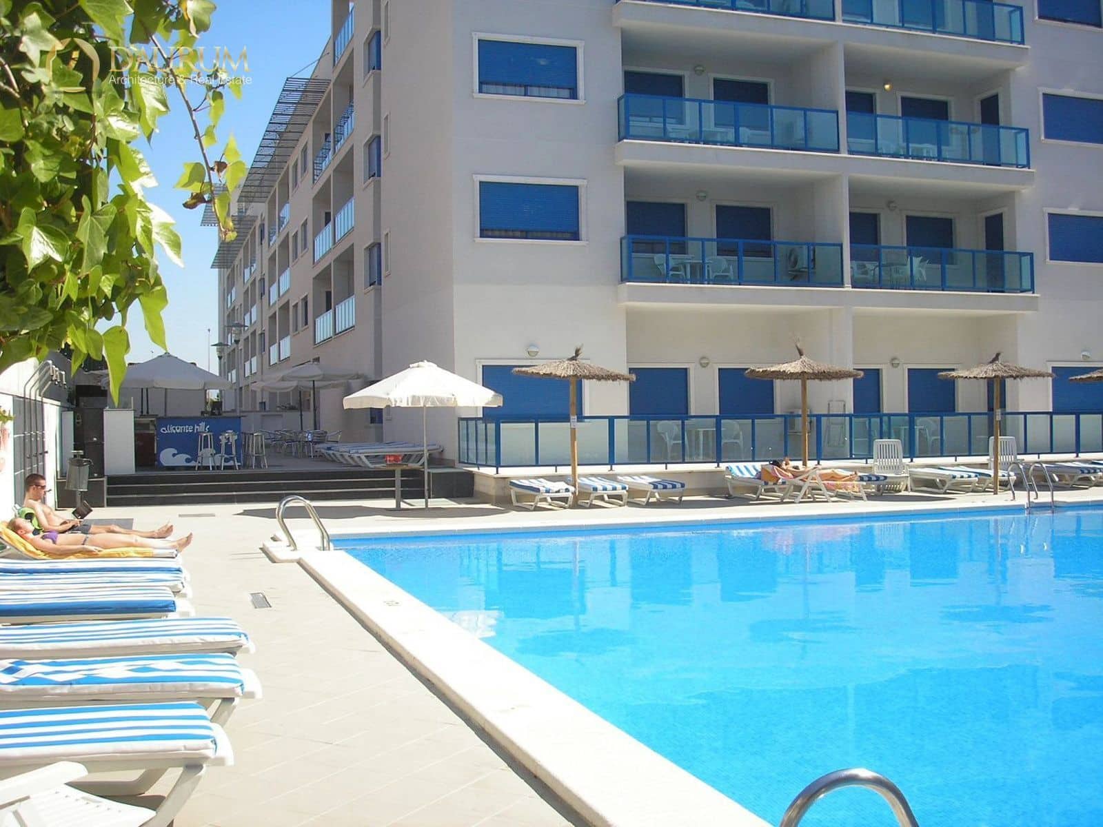 1 soveværelse Lejlighed til salg i Alicante by med swimmingpool garage - € 165.000 (Ref: 10170370)