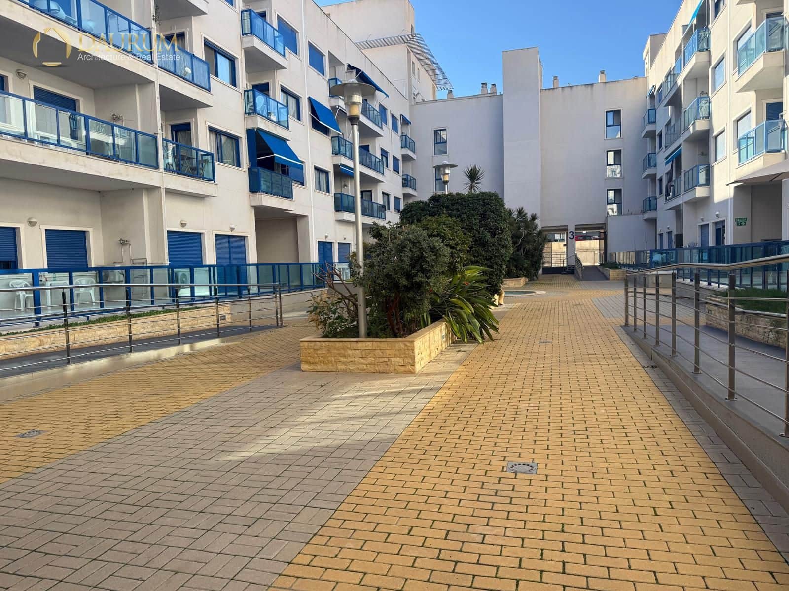 1 soveværelse Lejlighed til salg i Alicante by med swimmingpool garage - € 165.000 (Ref: 10170370)