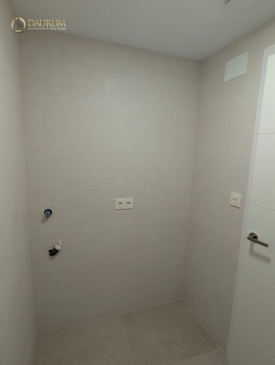 Piso de 4 habitaciones en Elche / Elx en venta - 259.000 € (Ref: 10183930)