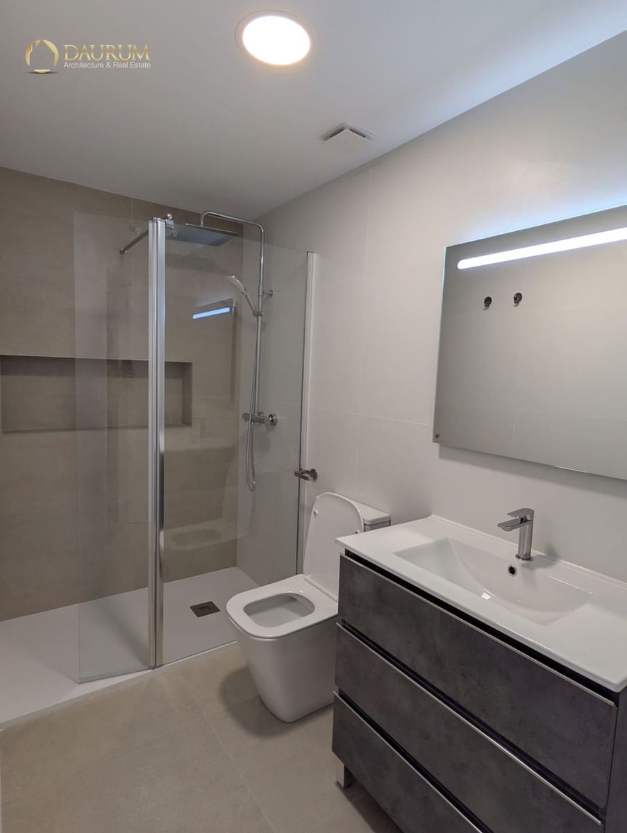 Piso de 4 habitaciones en Elche / Elx en venta - 259.000 € (Ref: 10183930)
