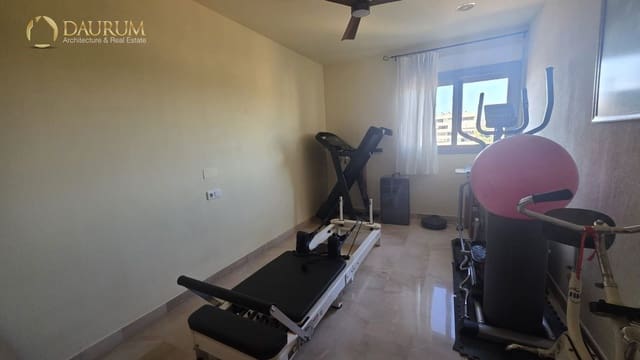 3 bedroom Flat for sale in Altabix, Elche / Elx with pool garage - € 350,000 (Ref: 10183931)