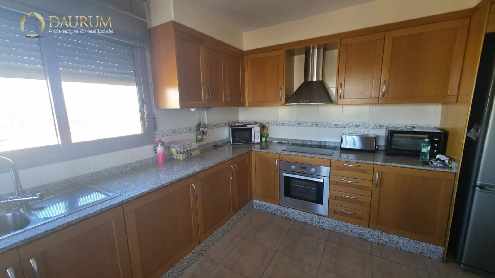 3 bedroom Flat for sale in Elche / Elx with pool garage - € 350,000 (Ref: 10183931)