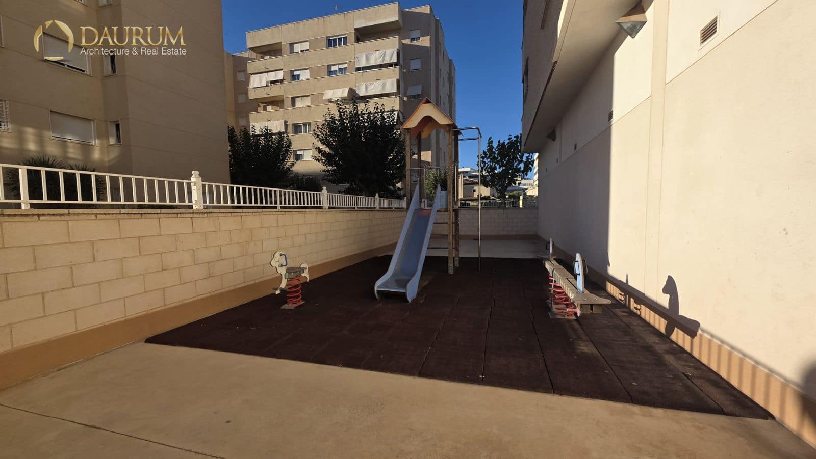 3 bedroom Flat for sale in Elche / Elx with pool garage - € 350,000 (Ref: 10183931)