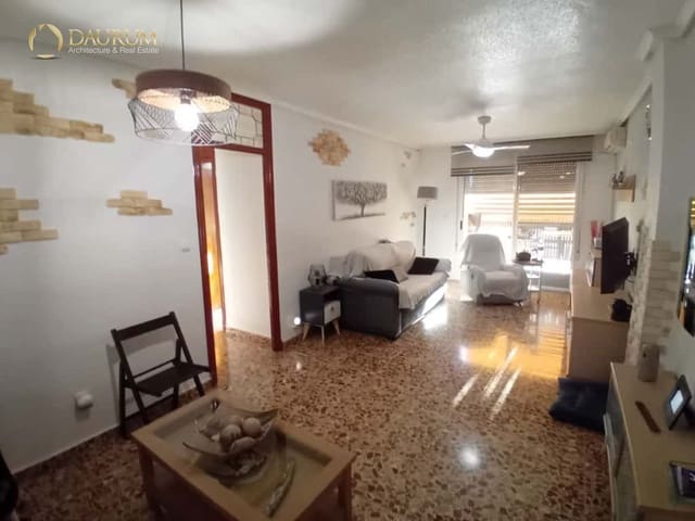 4 bedroom Flat for sale in Carrús Est - Camí dels Magros, Elche / Elx with garage - € 145,000 (Ref: 9345367)