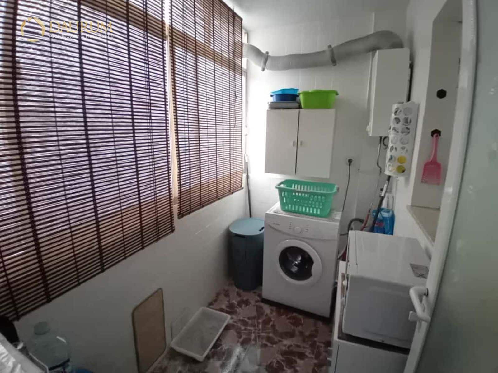 4 soveværelse Lejlighed til salg i Elche / Elx med garage - € 145.000 (Ref: 9345367)