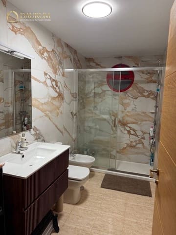 Piso de 3 habitaciones en La Villajoyosa / Vila Joiosa en venta con piscina garaje - 255.000 € (Ref: 9345369)