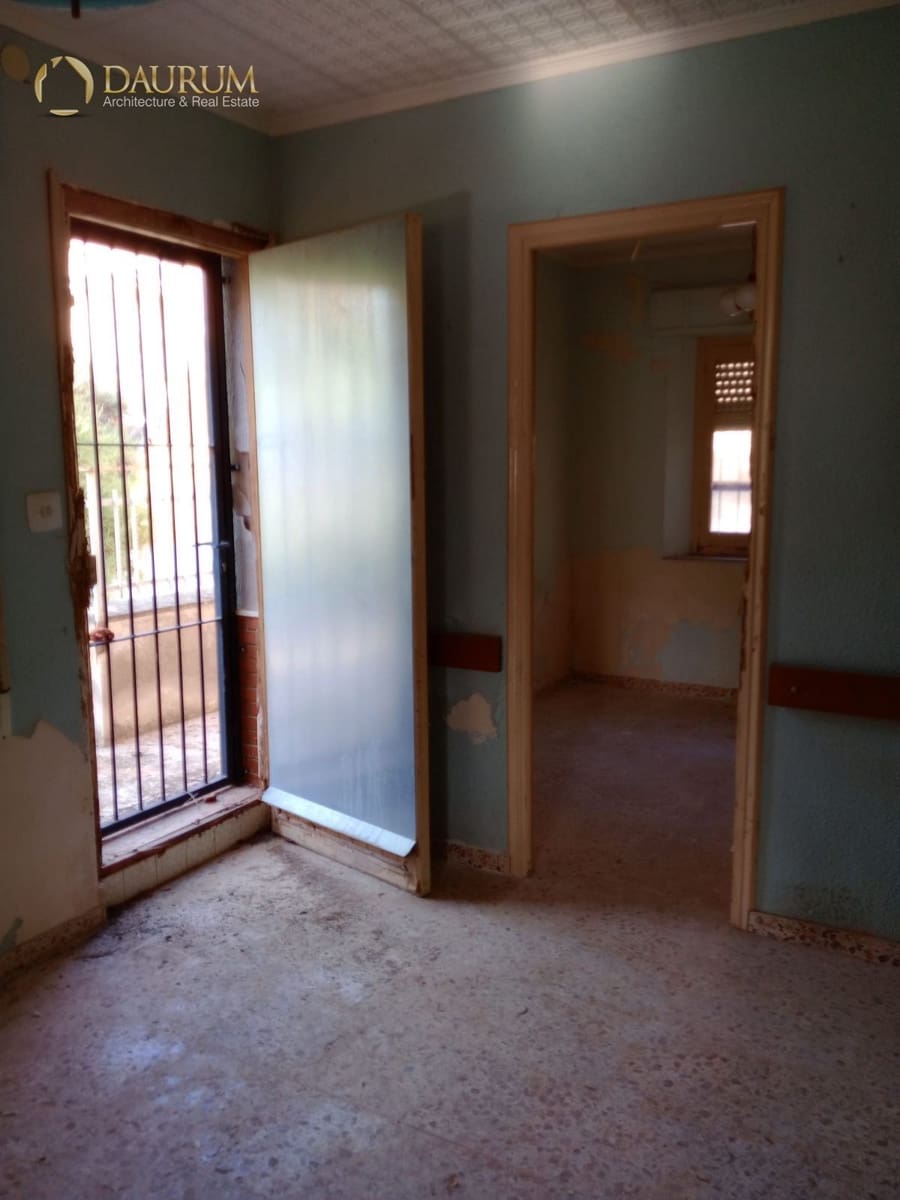 5 sypialnia Willa na sprzedaż w Crevillente / Crevillent z basenem garażem - 180 000 € (Ref: 9345375)