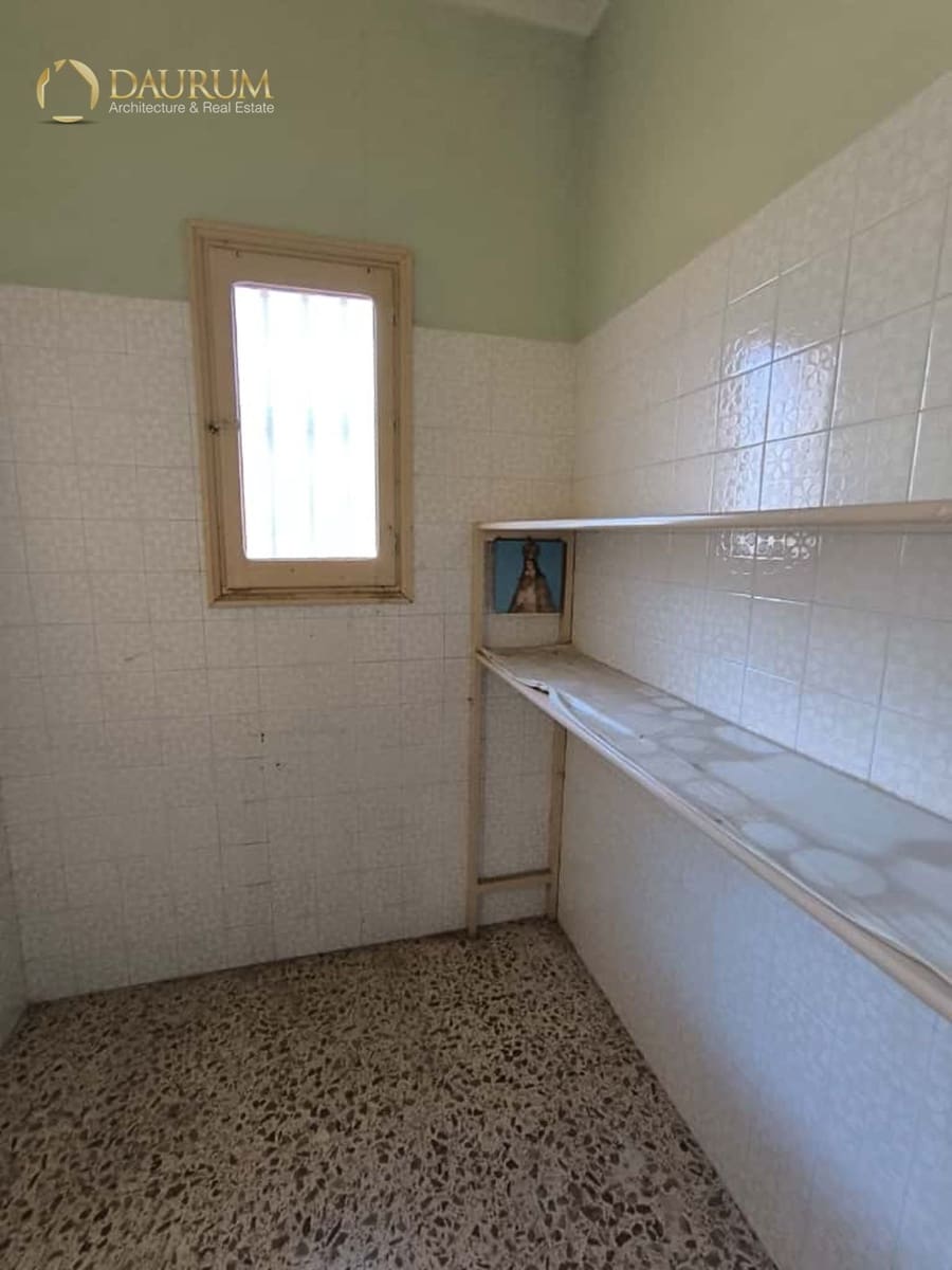 5 sypialnia Willa na sprzedaż w Crevillente / Crevillent z basenem garażem - 180 000 € (Ref: 9345375)