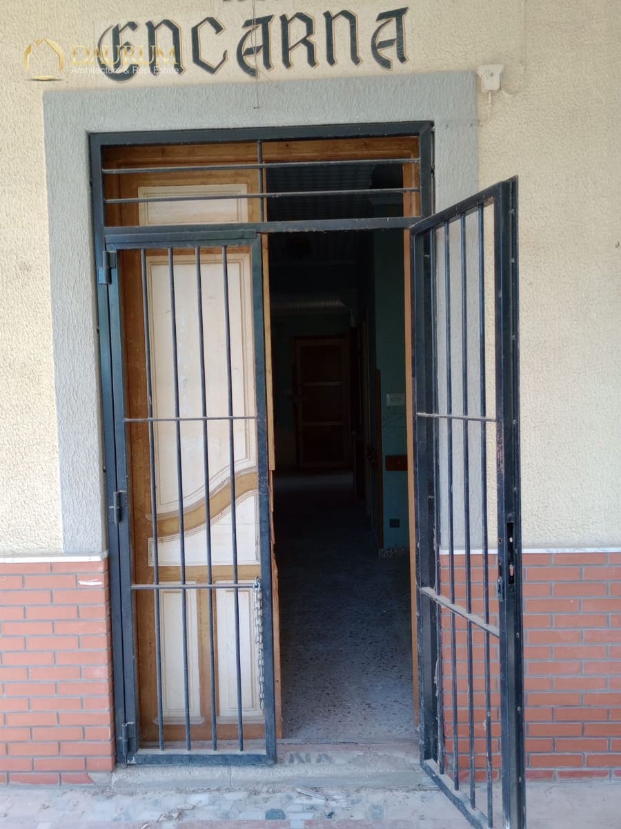 5 sypialnia Willa na sprzedaż w Crevillente / Crevillent z basenem garażem - 180 000 € (Ref: 9345375)