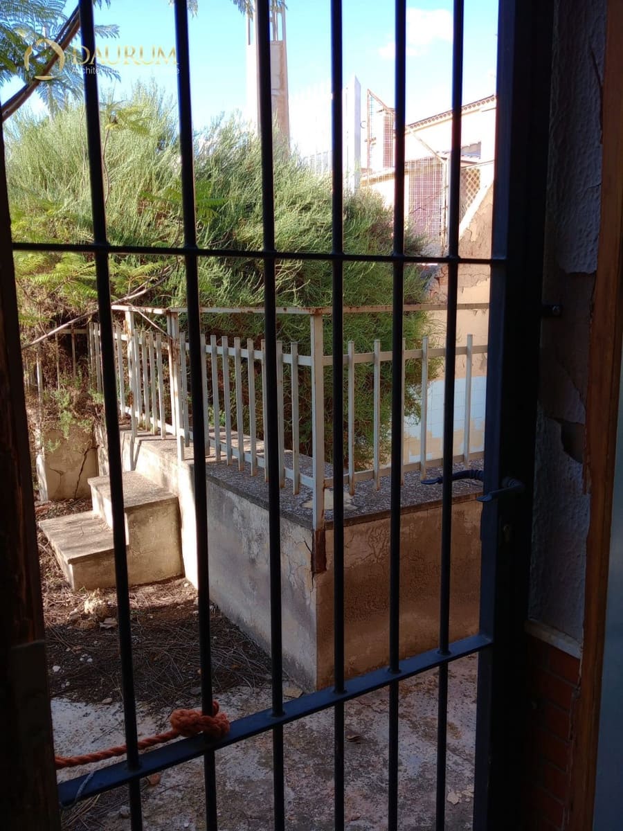 5 sypialnia Willa na sprzedaż w Crevillente / Crevillent z basenem garażem - 180 000 € (Ref: 9345375)