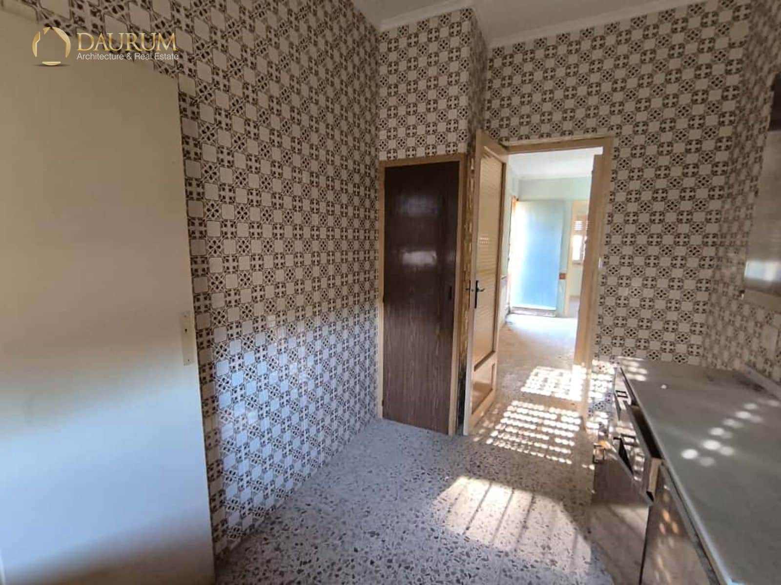 5 sypialnia Willa na sprzedaż w Crevillente / Crevillent z basenem garażem - 180 000 € (Ref: 9345375)