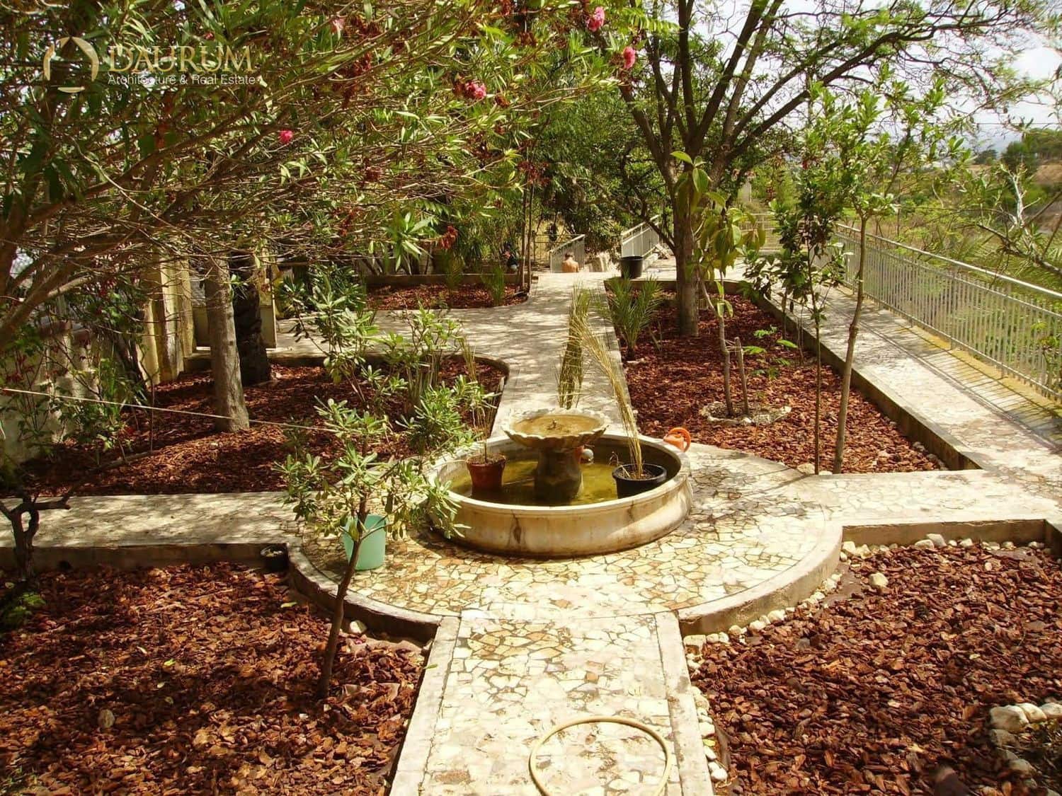 5 sypialnia Willa na sprzedaż w Crevillente / Crevillent z basenem garażem - 180 000 € (Ref: 9345375)