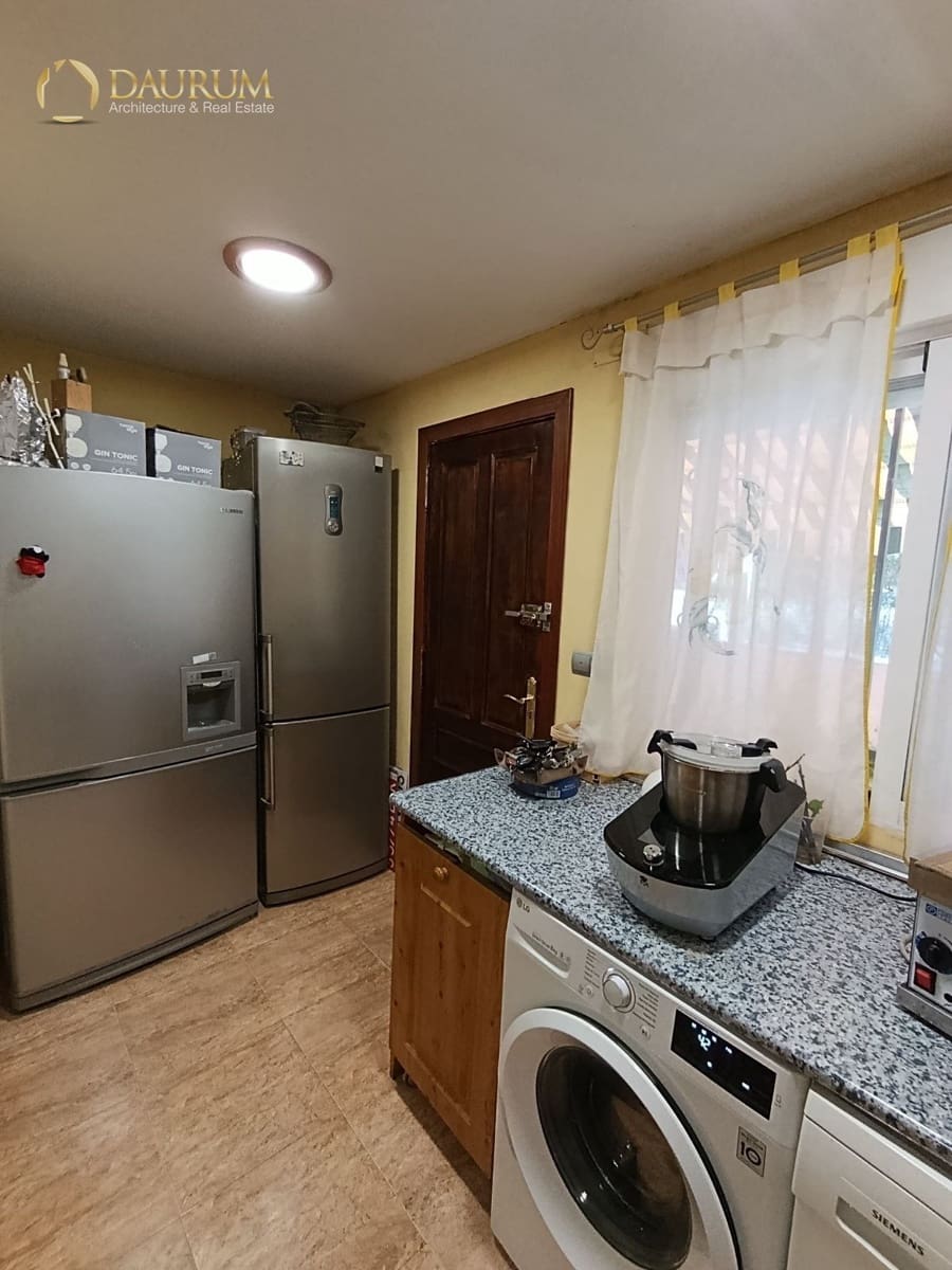 4 chambre Maison de Ville à vendre à El Campello avec piscine garage - 485 000 € (Ref: 9345377)