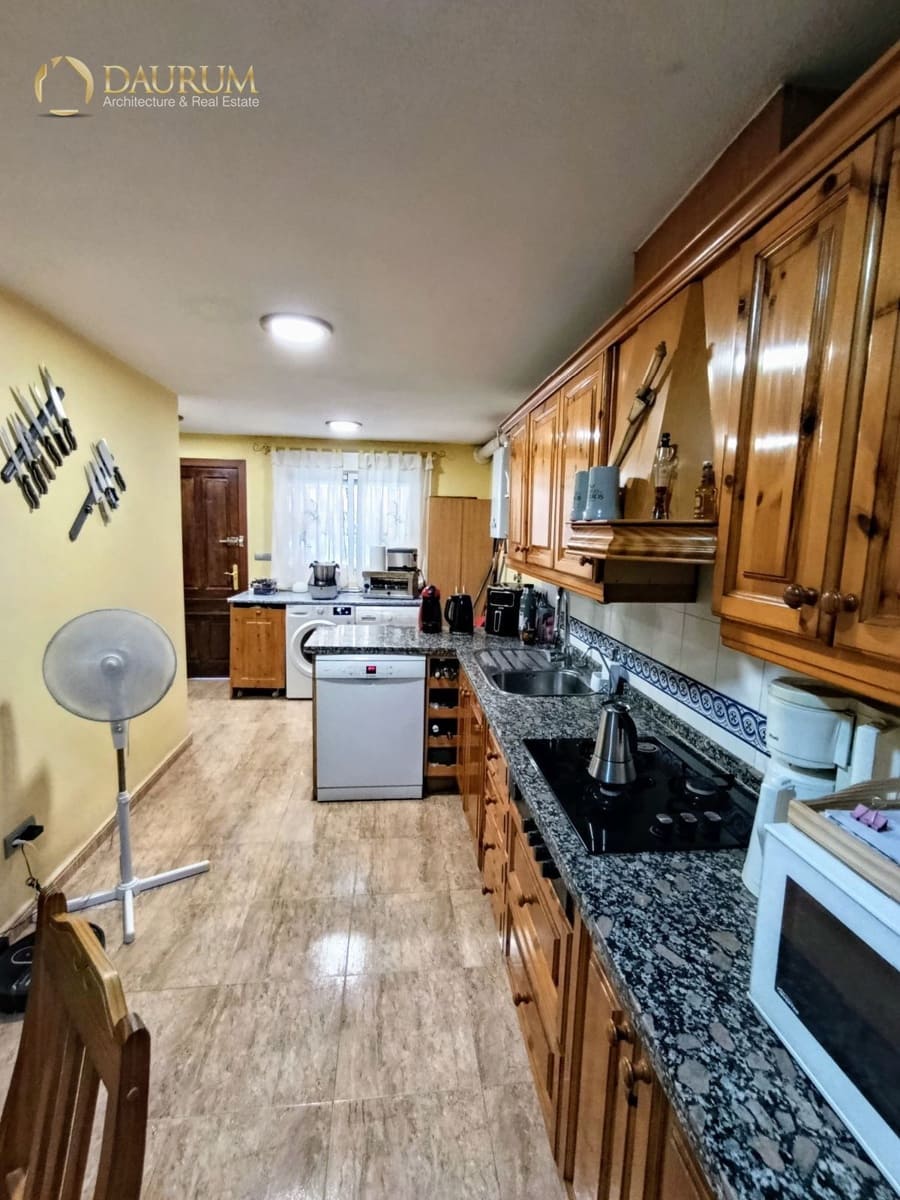 4 chambre Maison de Ville à vendre à El Campello avec piscine garage - 485 000 € (Ref: 9345377)