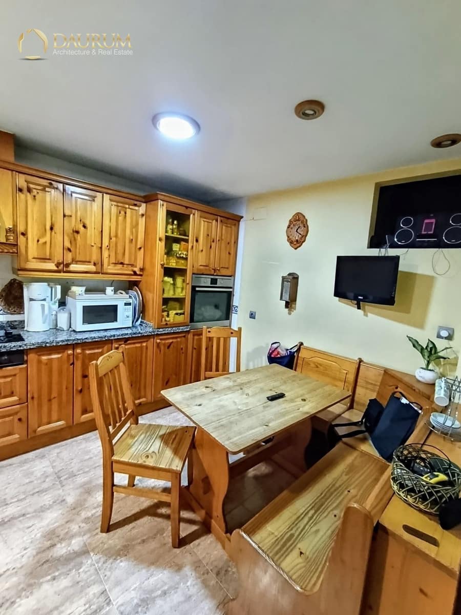 4 chambre Maison de Ville à vendre à El Campello avec piscine garage - 485 000 € (Ref: 9345377)