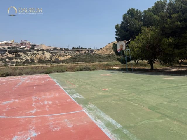 Appartement à vendre à Alicante ville - 125 000 € (Ref: 9345379)