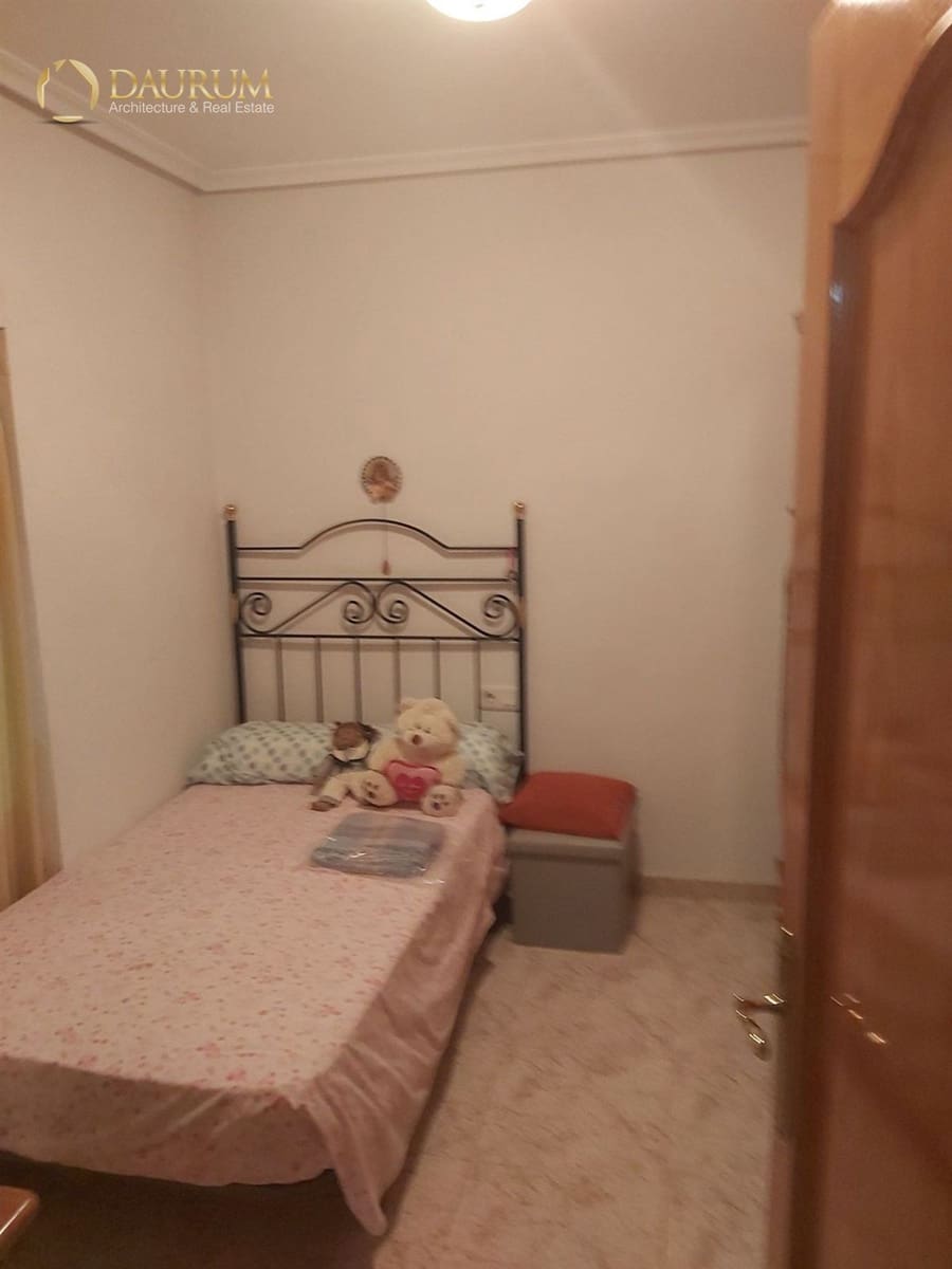 3 soveværelse Villa til salg i Alicante by - € 315.000 (Ref: 9345380)